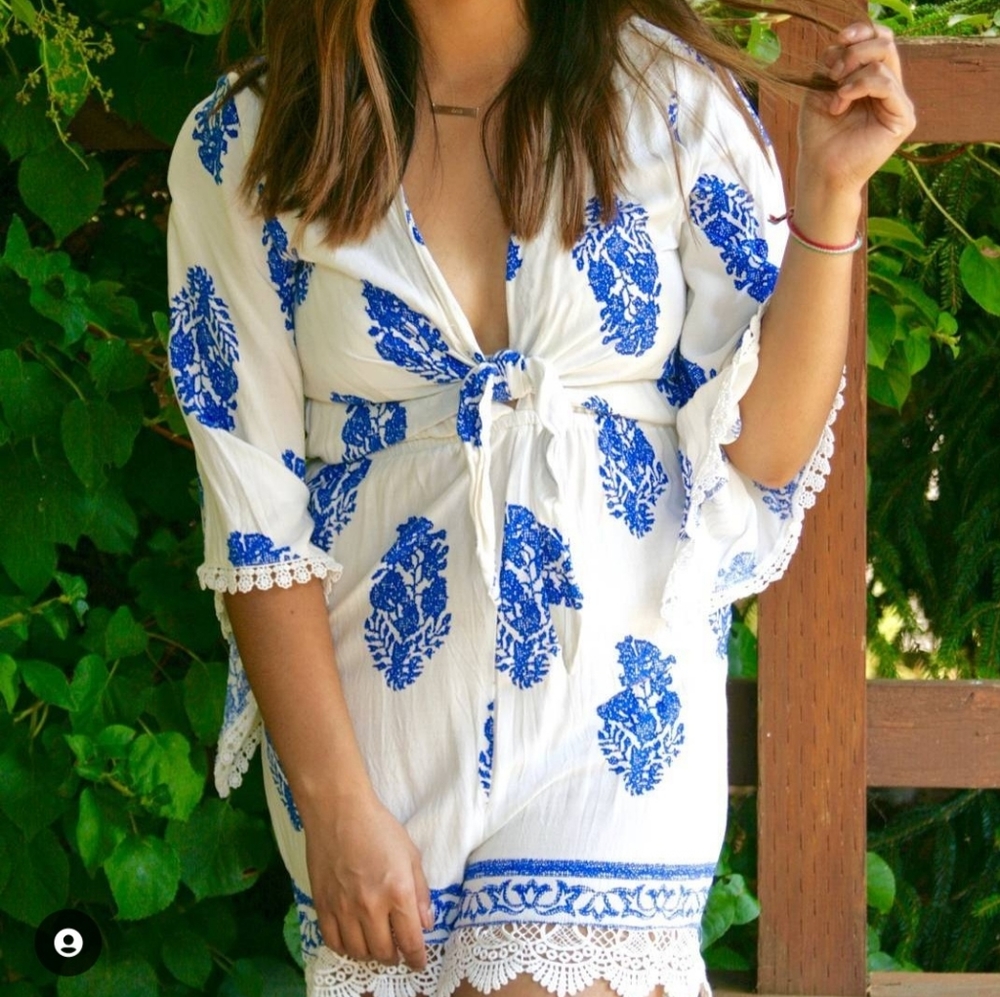 Floral Lace detailed romper